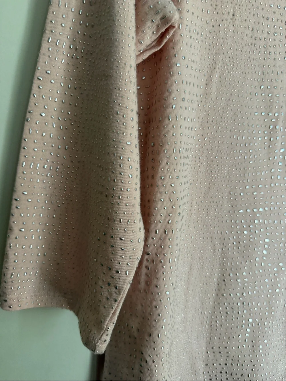 NWT Zenergy by Chicos dew drop pixie pink Studded Detail 3/4 Slv Tee M/8 boho - Picture 4 of 9